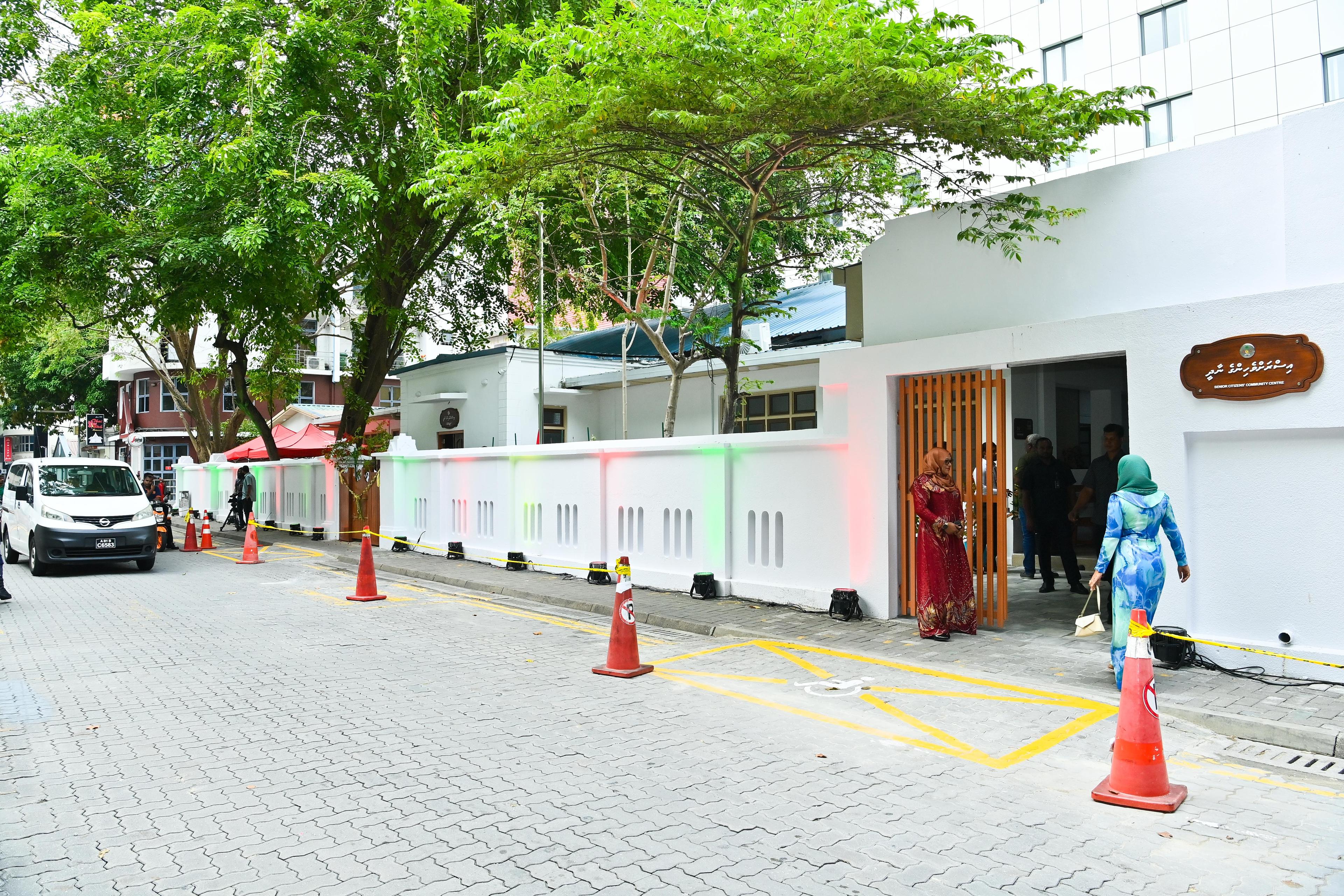 އިސްރަށްވެހިންގެ މަރުކަޒަށް ބޭނުންވާ މެޝިނަރީޒް ސަޕްލައިކޮށްދޭނެ ފަރާތެއް ހޯދަން އިއުލާނުކޮށްފި