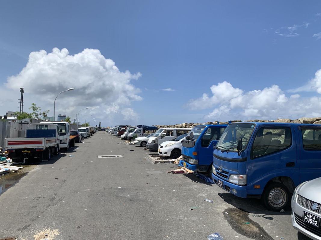 މާލެ އިންޑަސްޓްރިއަލް ސަރަޙައްދުގައި ގޭޓްތަކެއް ހަރުކޮށް، ވަދެ ނުކުތުން ކޮންޓްރޯލްކުރަން ސެކިއުރިޓީން ބައިތިއްބަނީ