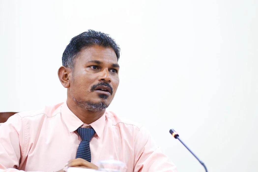 ތިނަދޫ ސިޓީއަށް ބޭނުންވާ ތަރައްޤީ ހޯދުމަށް ސަރުކާރަށް ފުރިހަމަ އެއްބާރުލުން ލިބޭނެ - މޭޔަރު ސައުދު
