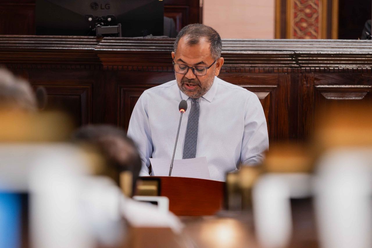 ސޮވެރިން ޑިވެލޮޕްމަންޓް ފަންޑް ހަމަ މަގަށް އަޅުވައިފިން، މިއަދު ވެސް 100 މިލިއަން އެމެރިކާ ޑޮލަރަށް ވުރެ ގިނަ ނަގުދު ފައިސާ އެބަހުރި - ޒަމީރު
