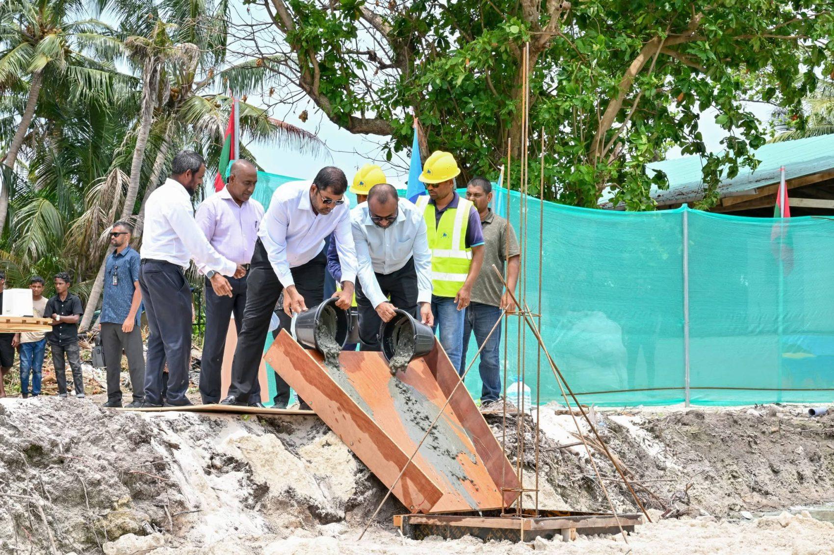 މާޅޮހުގައި އަލަށް އިމާރާތްކުރާ މިސްކިތުގެ އަމަލީ މަސައްކަތް ފަށައިފި