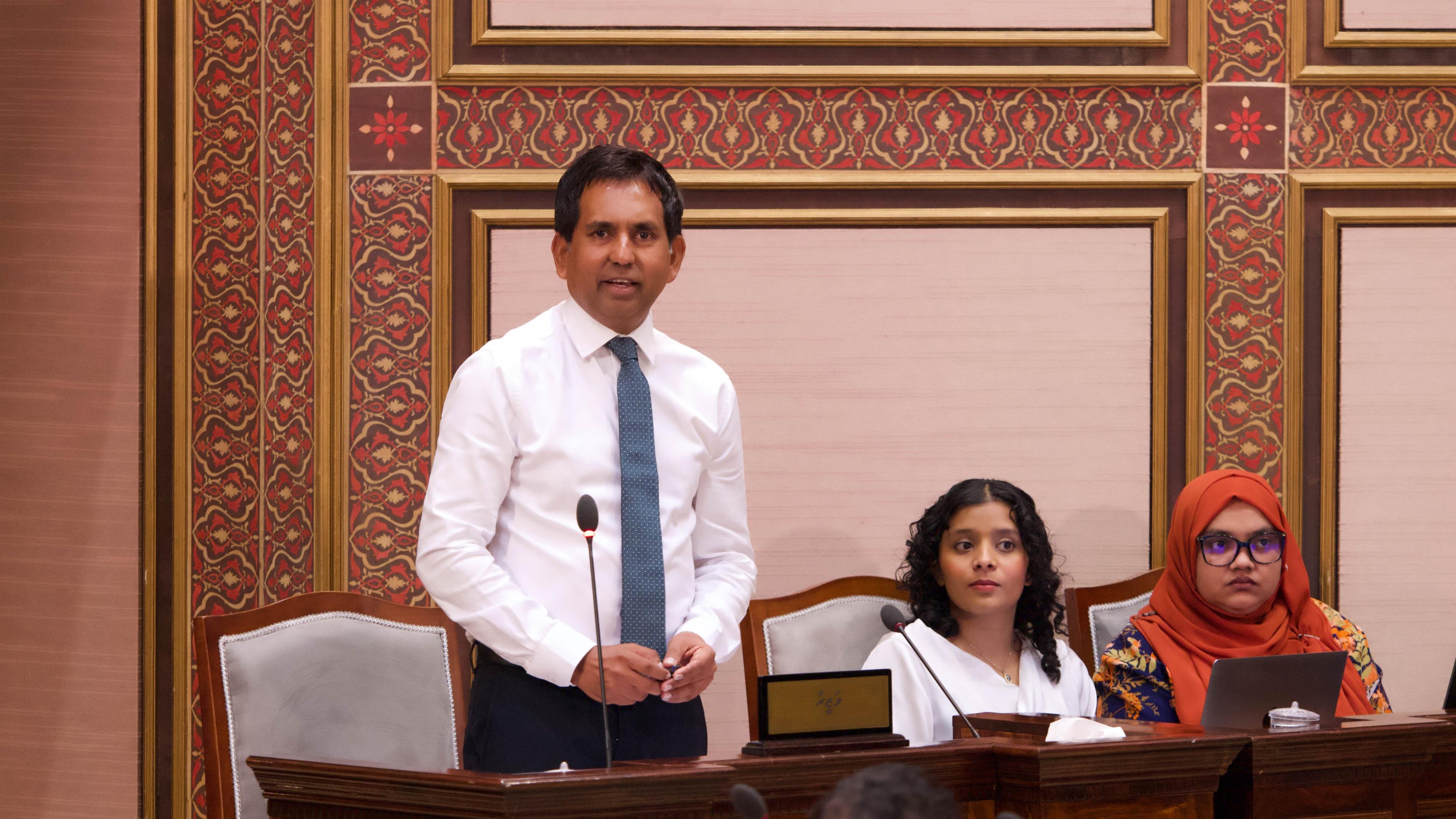 އިކޮނޮމިކް މިނިސްޓަރު  ސައީދުގެ އިތުބާރު ނެތްކަމުގެ މައްސަލައެއް މަޖިލީހަށް