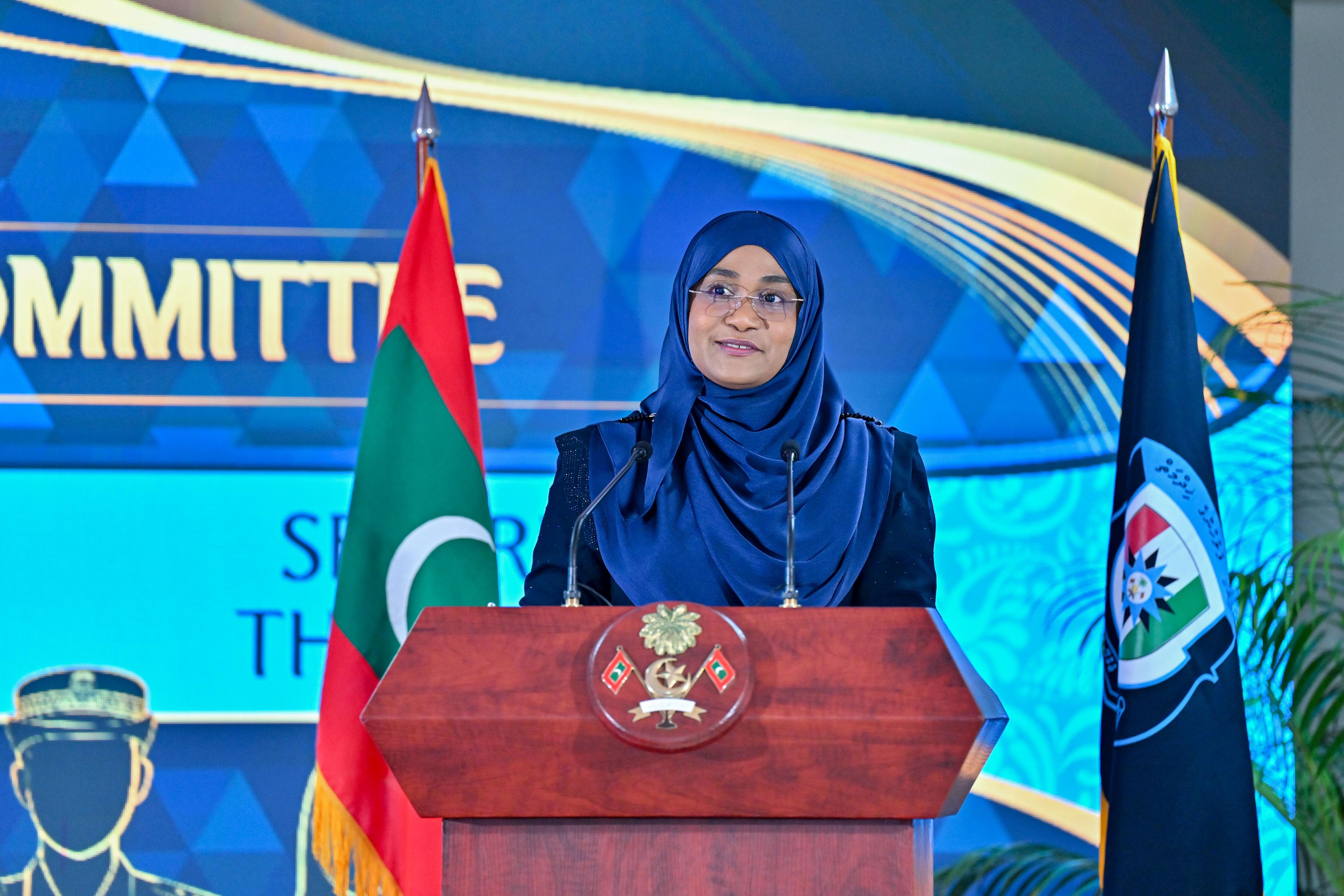 ފުލުހުންގެ ޚިދުމަތުގައި އަންހެނުން އިތުރުވުމަކީ އަމަން ބެލެހެއްޓުމުގެ މަސައްކަތަށް ލިބޭ ވަރަށް ބޮޑު ކުރިއެރުމެއް - ފަސްޓްލޭޑީ