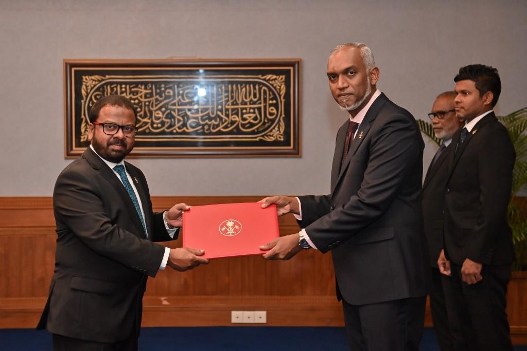 ރައީސް  އޮފީހުގެ ޗީފް ގަވަރންމަންޓް ސްޕޯކްސްޕާސަންކަމުގެ މަޤާމަށް މުންދު
