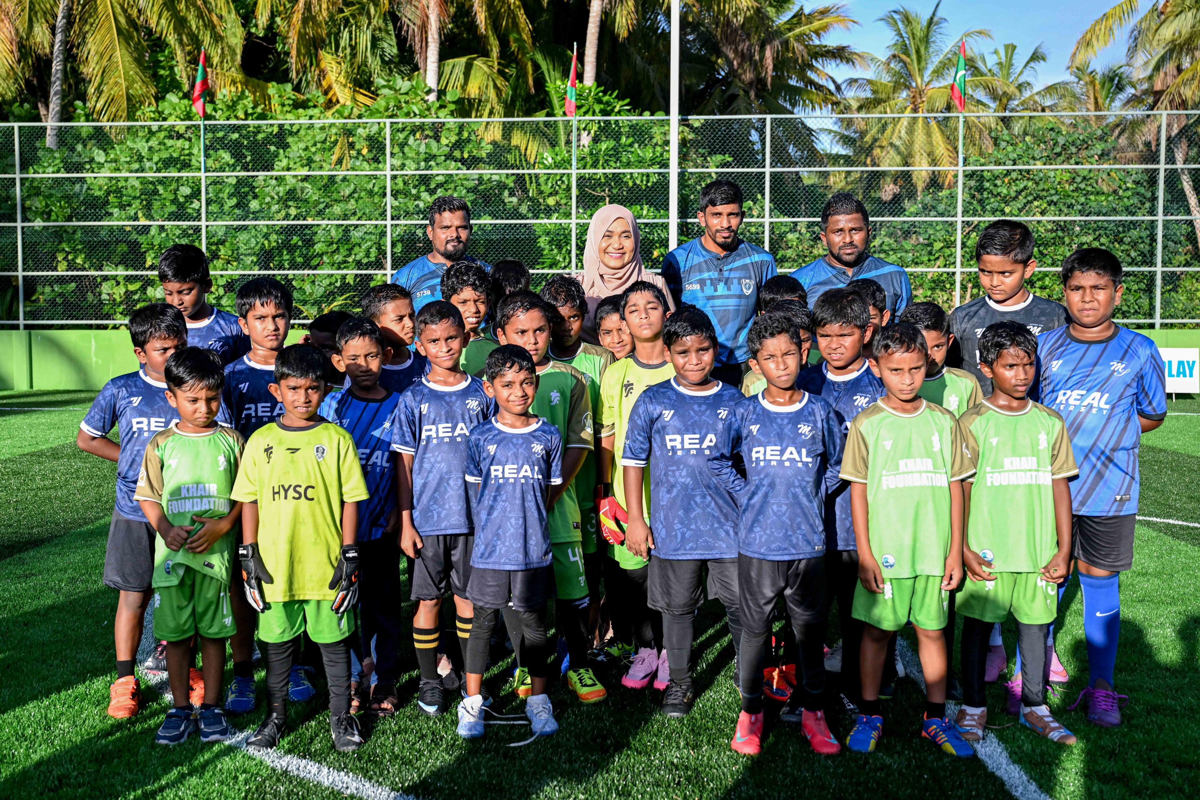 ފަސްޓް ލޭޑީ ފ. ދަރަނބޫދޫ ފުޓްސަލް ދަނޑު ހުޅުއްވައިދެއްވައިފި