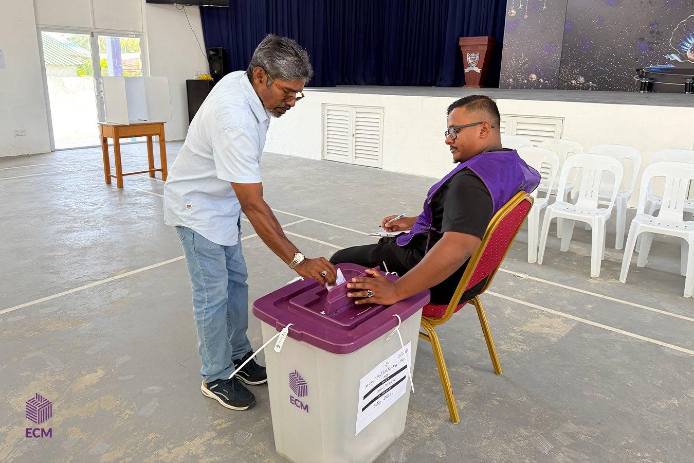 ހިތަދޫ އުތުރު ބައި- އިލެކްޝަން: މިހާތަނަށް ވޯޓުލީ 40 އިންސައްތަ!