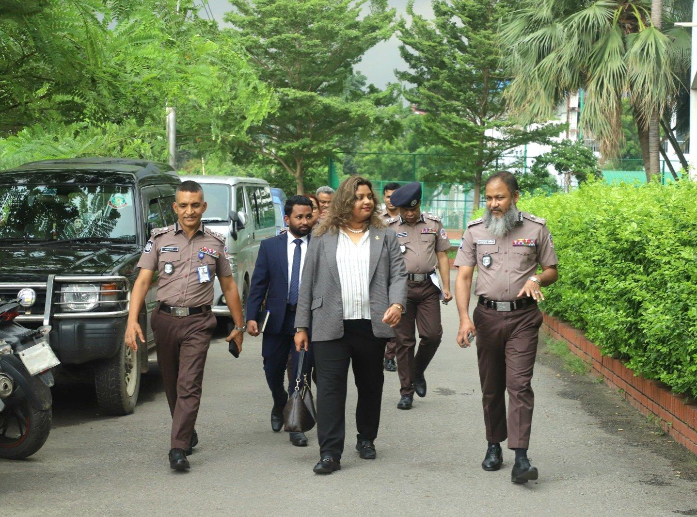 ބަންގްލަދޭޝްއާއި ރާއްޖެގެ ފުލުހުންގެ ގުޅުން ބަދަހިކުރުން މަޝްވަރާކޮށްފި