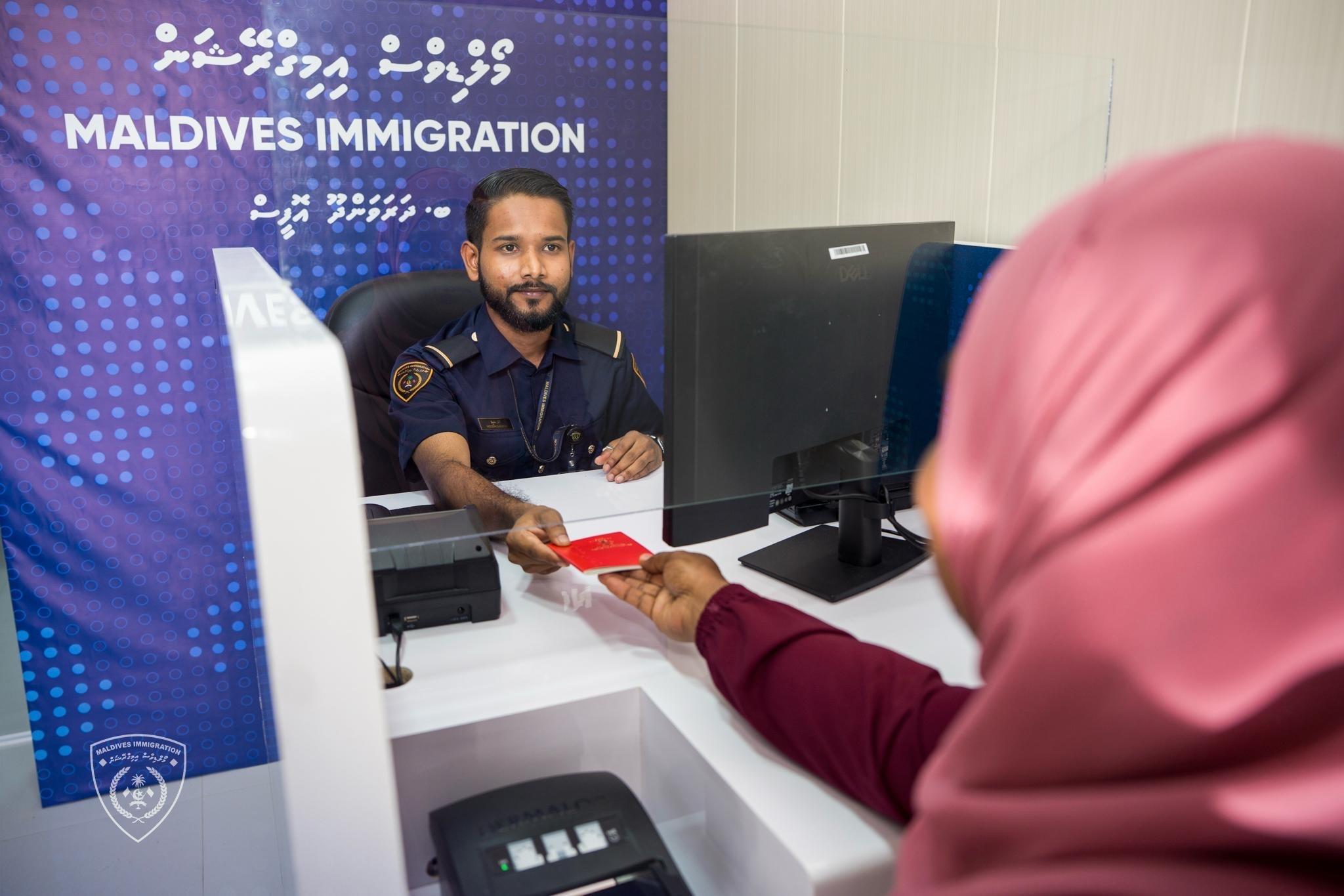 ދަރަވަންދޫގައި ޕާސްޕޯޓްގެ ހިދުމަތް ފަށައިފި