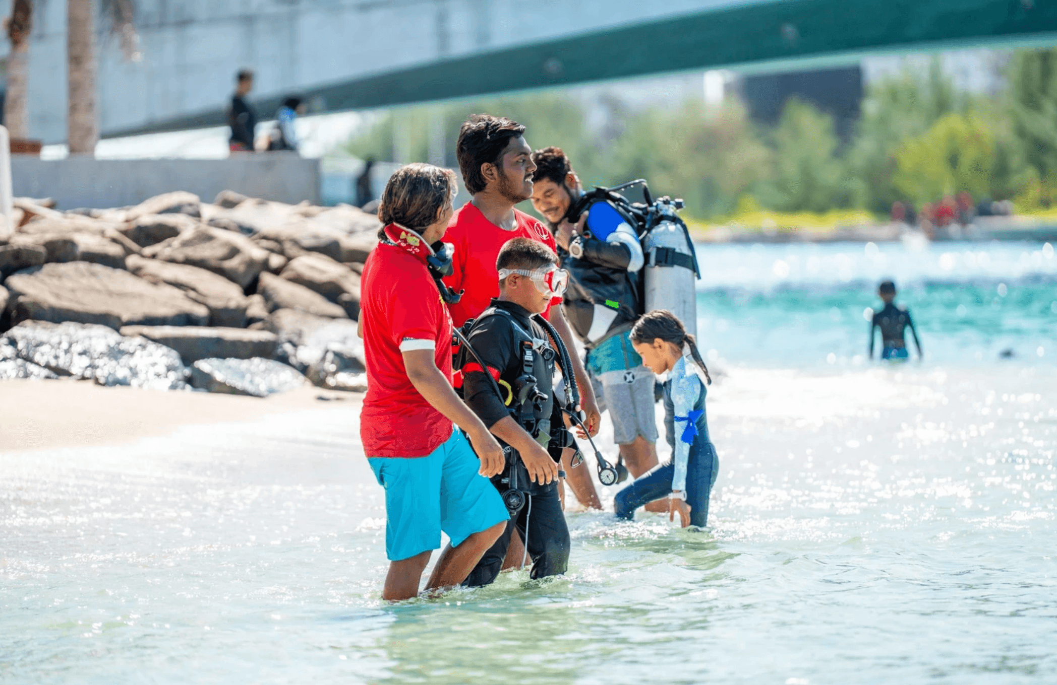 ކަނޑުތަކުގެ ދުވަސް ފާހަގަކުރަން ބާއްވާ "ޑިސްކަވަރީ ބަބުލް" ޑައިވިންގ ހަރަކާތުގައި ބައިވެރިވުމުގެ ފުރުޞަތު ހުޅުވާލައިފި