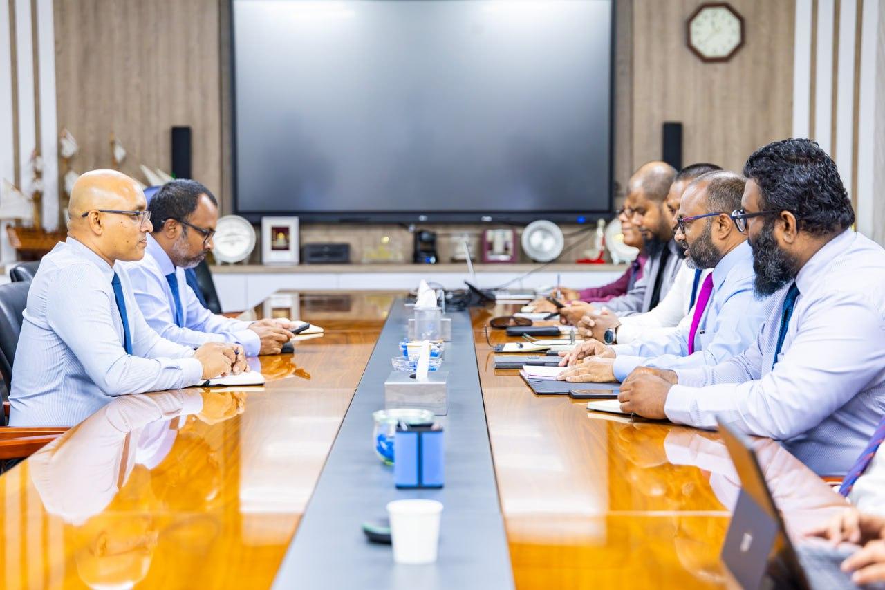 އިސްލާމީ ވުޒާރާގެ ބޮޑެތި މަޝްރޫޢުތަކަށް މާލީ އެހީތެރިކަން ހޯދުމަށް މަޝްވަރާކޮށްފި