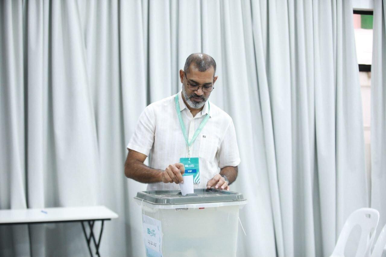 ޕީއެންސީގެ ދާއިރާތަކުގެ އިންތިހާބުގެ ވޯޓުލުން ފެށިގެން ކުރިއަށް