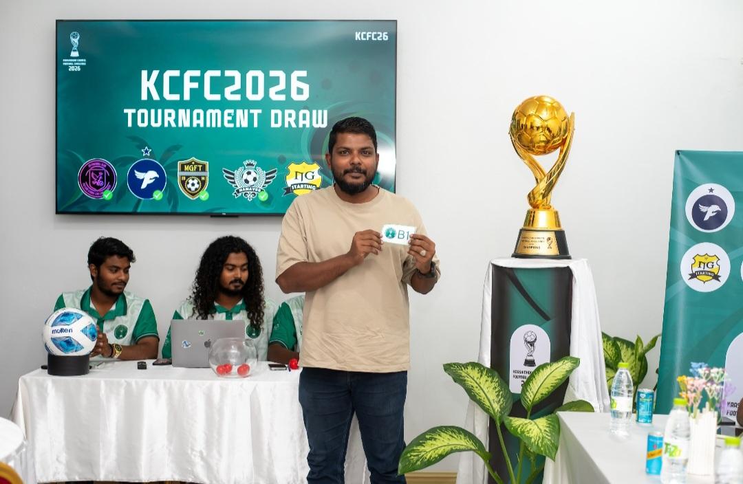 ކާށިދޫ ކައުންސިލް ފުޓްބޯޅަ ޗެލެންޖް 2026: މުބާރާތުގެ ގުރުލުން މިރޭ ބޭއްވިއިރު، އެންމެ ފަހުގެ ދެ ޗެމްޕިއަނުން އެއް ގުރޫޕެއްގައި