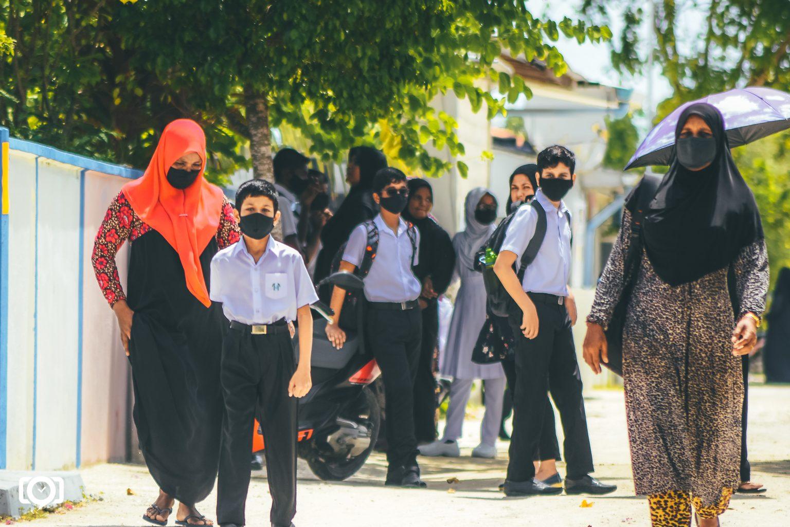 އަންނަ އަހަރަށް ދަރިވަރުންގެ ފޮތްތައް ޗާޕުކުރާނެ ފަރާތެއް ހޯދަނީ