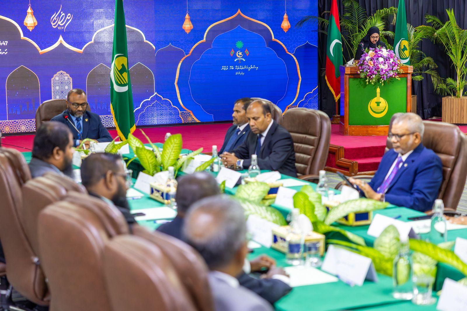 ހަނދު ނުފެނުނު، ފިތުރު އީދު ދުވަހަކީ ހުކުރު ދުވަސް!