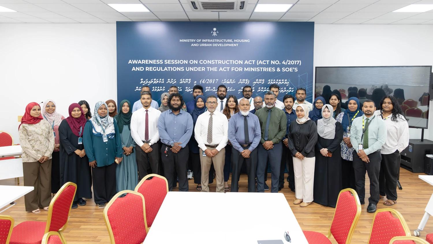 ޢިމާރާތްކުރުމުގެ ޤާނޫނާއި ގަވާއިދުތަކަށް އަހުލުވެރިކުރުވުމުގެ ގޮތުން 2 ދުވަހުގެ ޕްރޮގްރާމެއް ފަށައިފި
