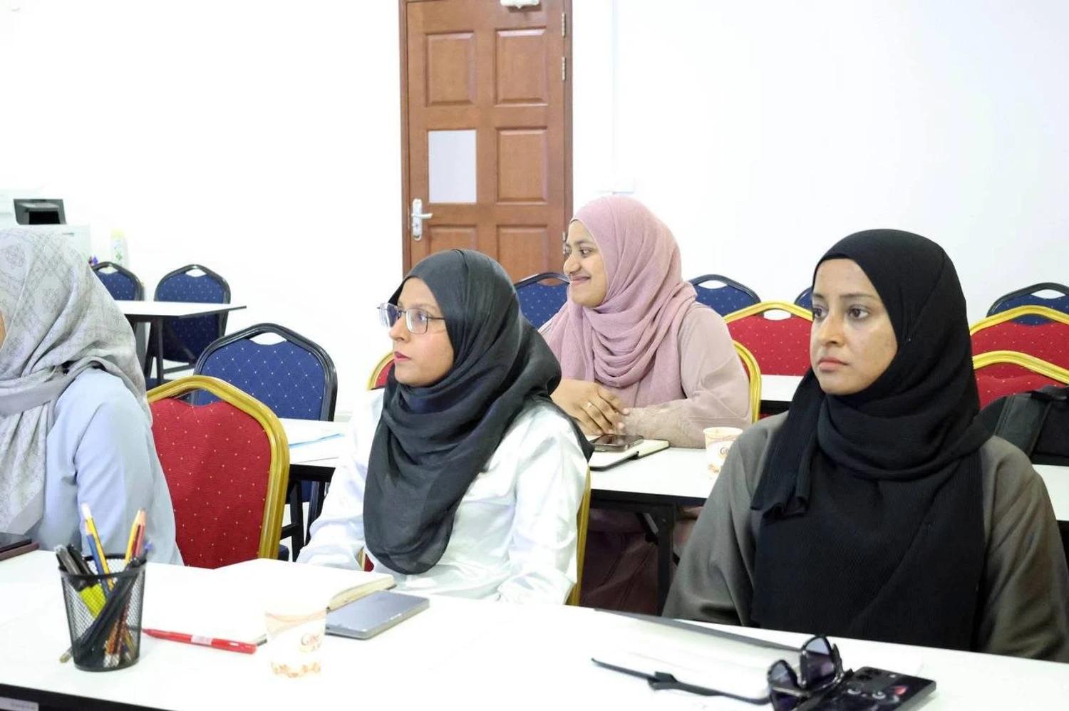 ދަޢުލަތުގެ މާލިއްޔަތު ޤާނޫނަށް އޭސީސީގެ މުވައްޒަފުން އަހުލުވެރިކުރުމުގެ ތަމްރީން ޕްރޮގްރާމެއް ހިންގައިފި