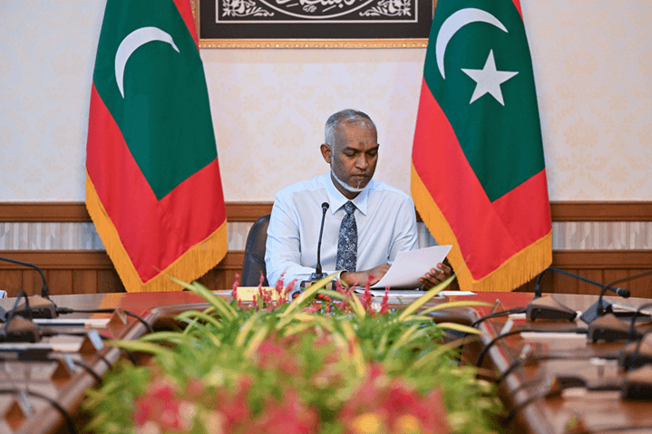 ފިލިޕީންސަށް އައި ބިންހެލުމާ ގުޅިގެން ރައީސް ޑރ. މުޢިއްޒު، އެޤައުމުގެ ރައީސަށް ތަޢުޒިޔާ ފޮނުއްވައިފި