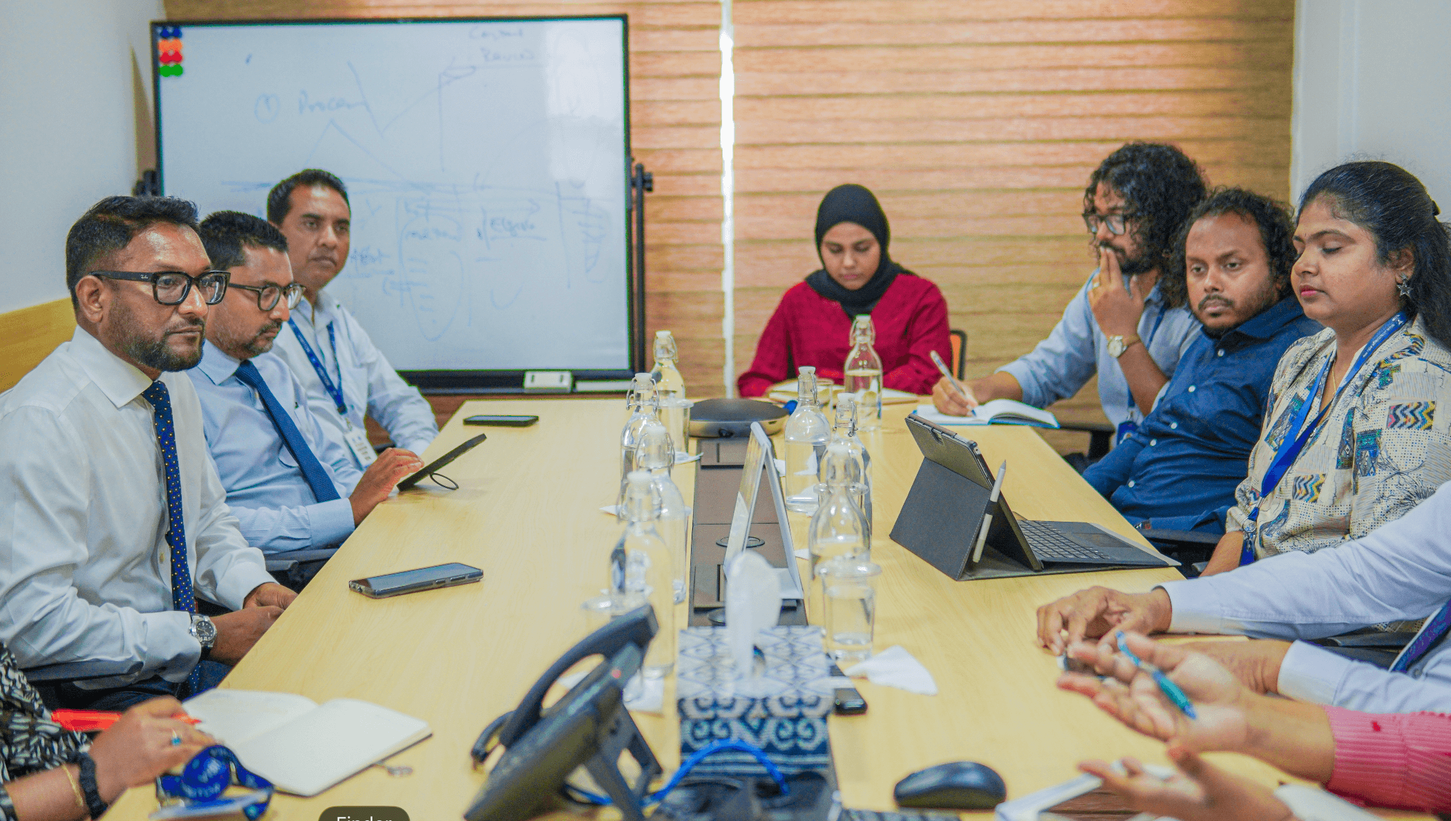 ފާމަސިސްޓުން ތަމްރީންކުރުމަށް ސްޓޭޓްފާމާއިން ވިލާ ކޮލެޖާއެކު މަޝްވަރާކޮށްފި